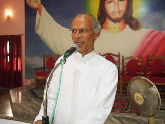 May 9th to 14th 2010 : Youth and parents retreat at Divine Call Mulki