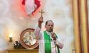 Fr Franklin D&#039;Souza preached at Divine Retreat Centre, Muringoor, Kerala